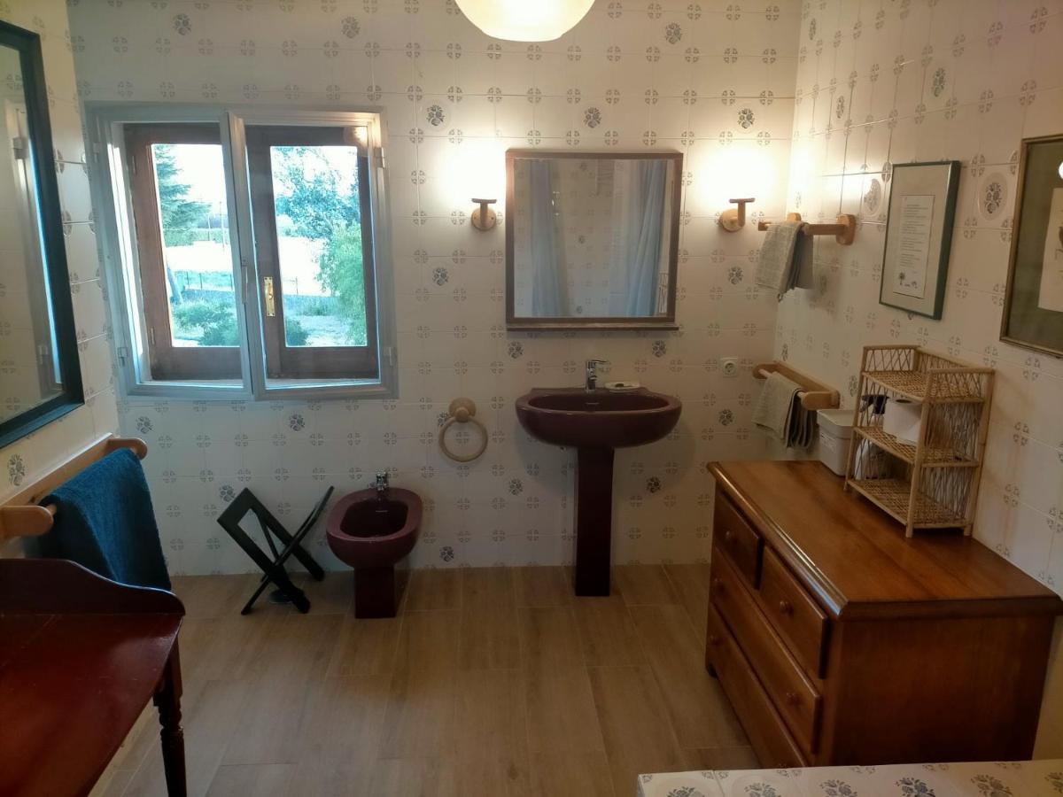 La Casa Del Ingles - Robledillo De La Jaraヴィラ エクステリア 写真